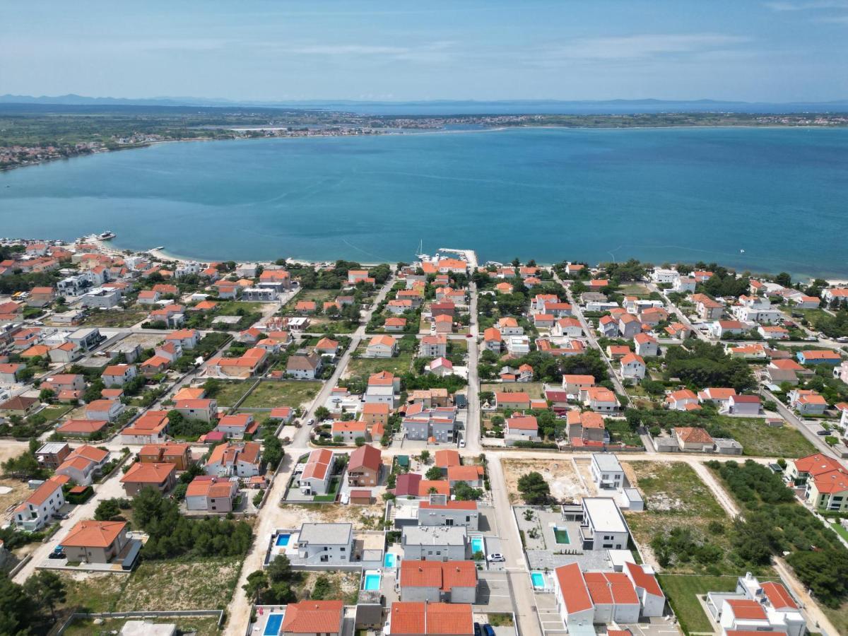Villa DEA mit privatem beheiztem Pool Vrsi Buitenkant foto